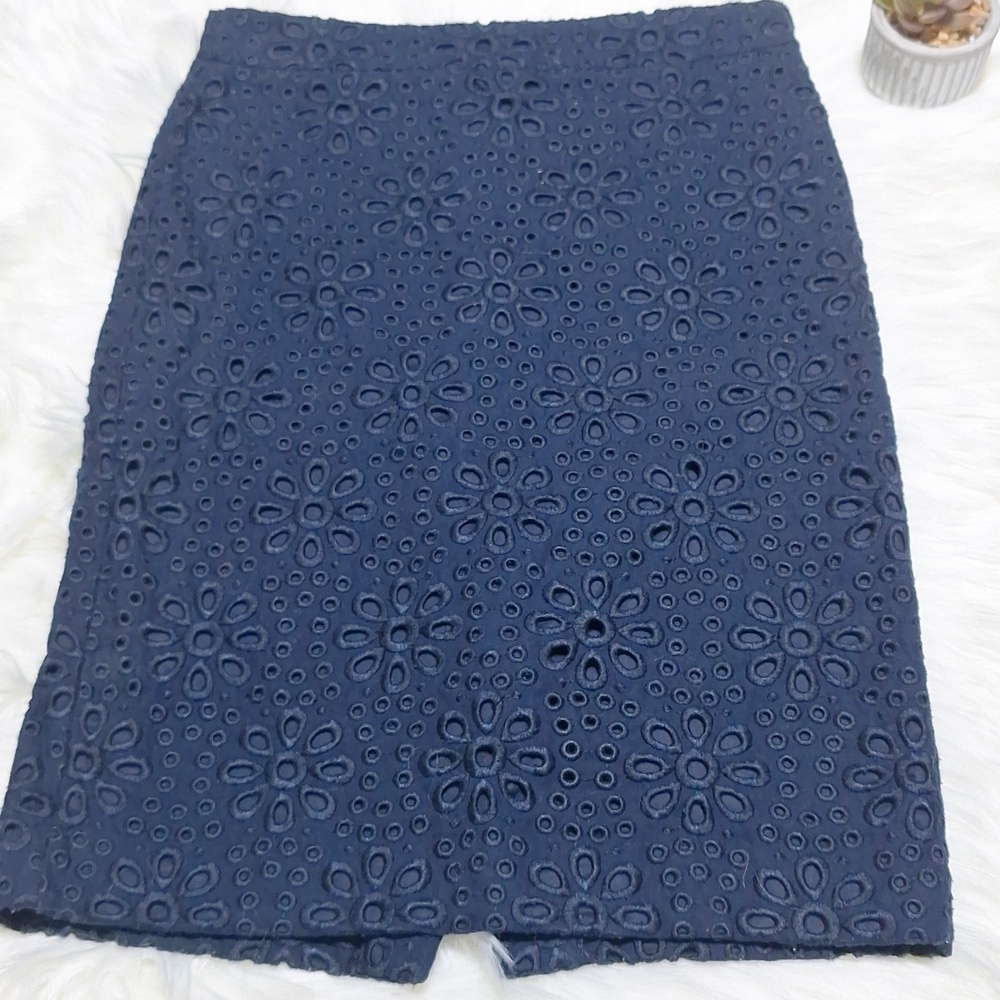 Dark Blue eyelet 100% cotton J Crew size 2 #2 pencil skirt,